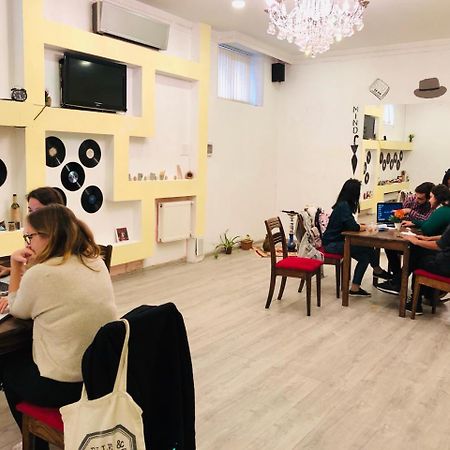 Sherlock Holmes Hostel Baku Kültér fotó