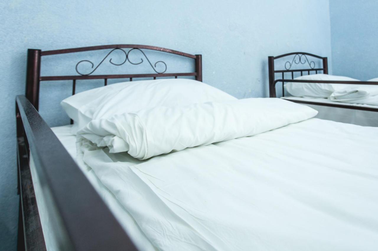 Sherlock Holmes Hostel Baku Kültér fotó