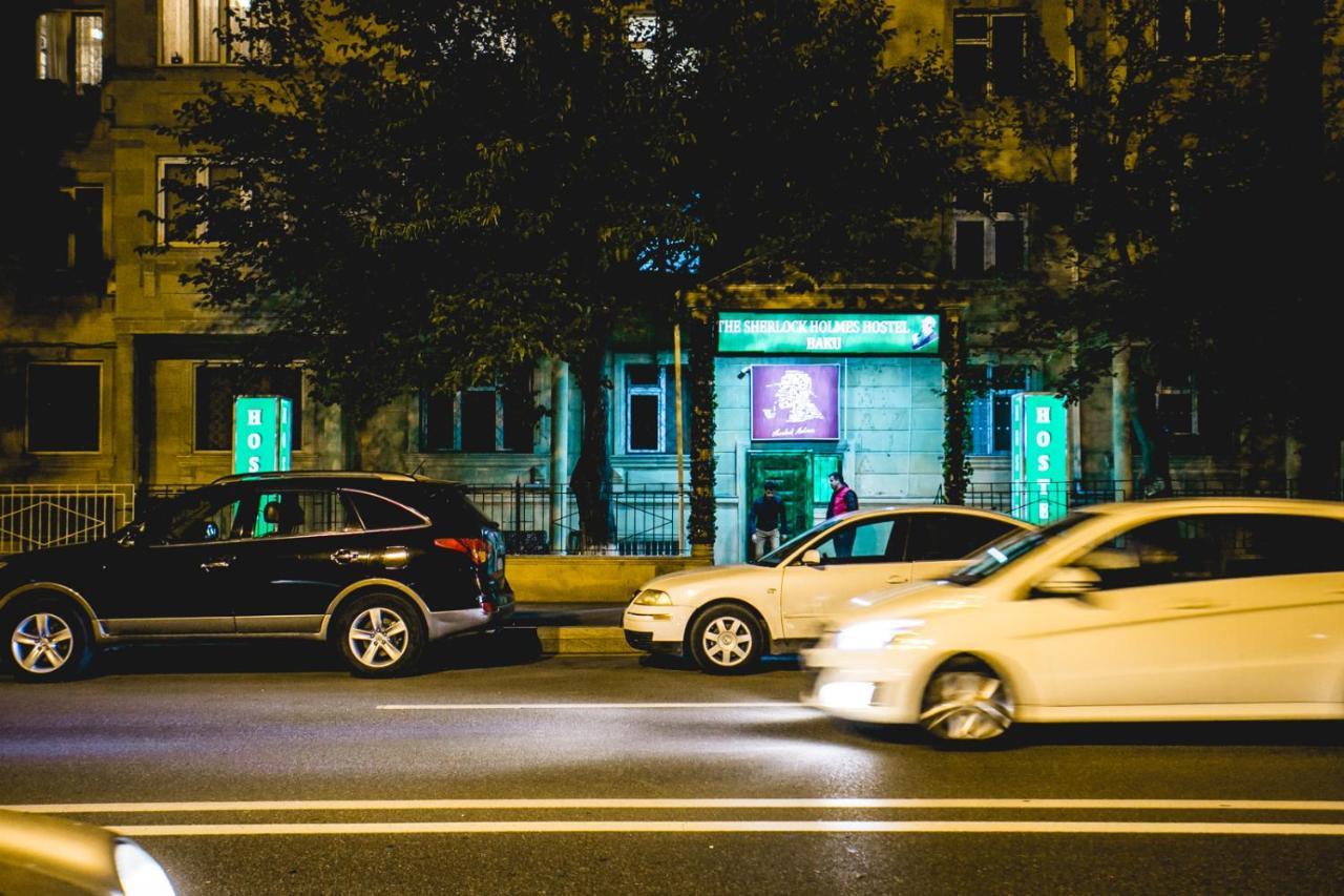 Sherlock Holmes Hostel Baku Kültér fotó