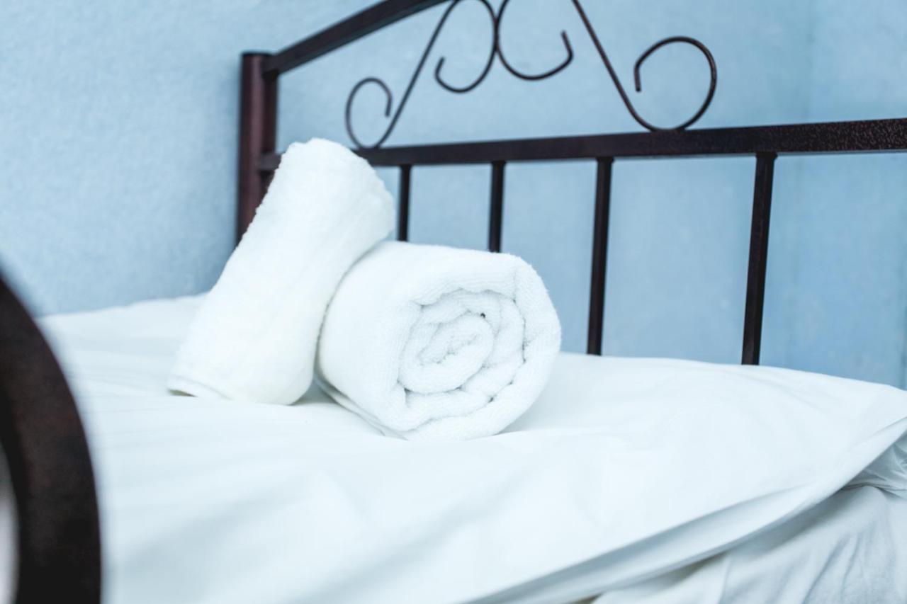 Sherlock Holmes Hostel Baku Kültér fotó