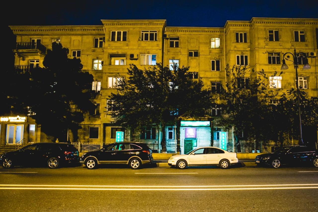 Sherlock Holmes Hostel Baku Kültér fotó