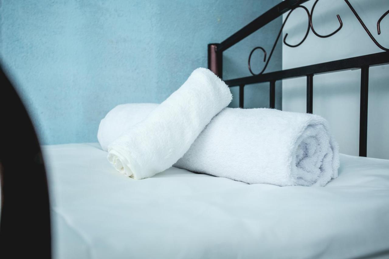 Sherlock Holmes Hostel Baku Kültér fotó